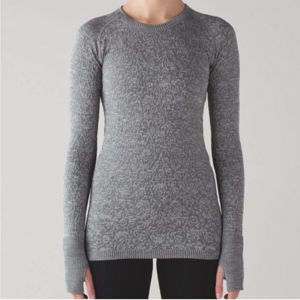 LULULEMON Rest Less Pullover in‎ Gray Floral Texture size 8 Long Sleeves Layer